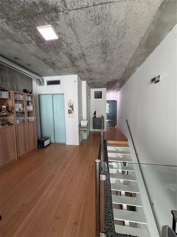 690 SW 1st Ct 2524, Miami, FL 33130