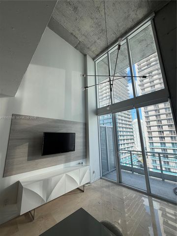 690 SW 1st Ct 2524, Miami, FL 33130