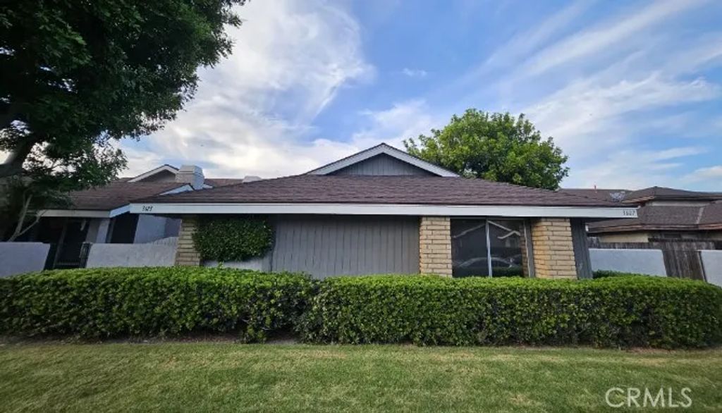 3607 W Park Central, Orange, CA 92868