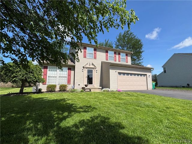 6356 Heritage Point North, Lockport Town, NY 14094