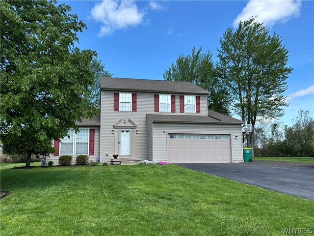 6356 Heritage Point North, Lockport Town, NY 14094