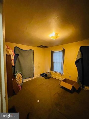 572 HOLLYWELL AVENUE, Chambersburg, PA 17201