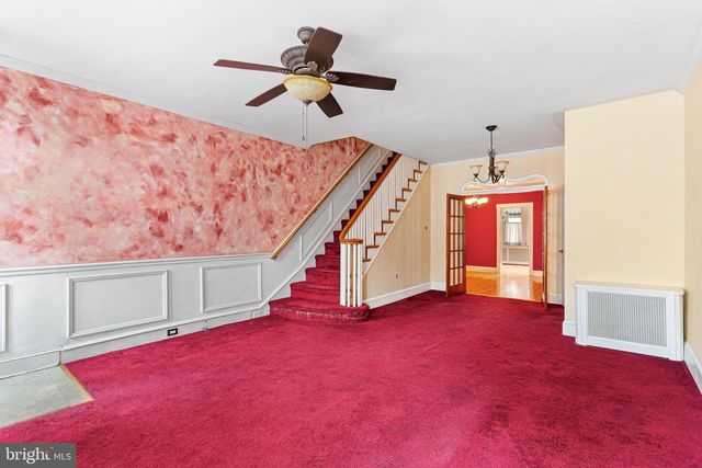 2438 CEDAR ST, Philadelphia, PA 19125