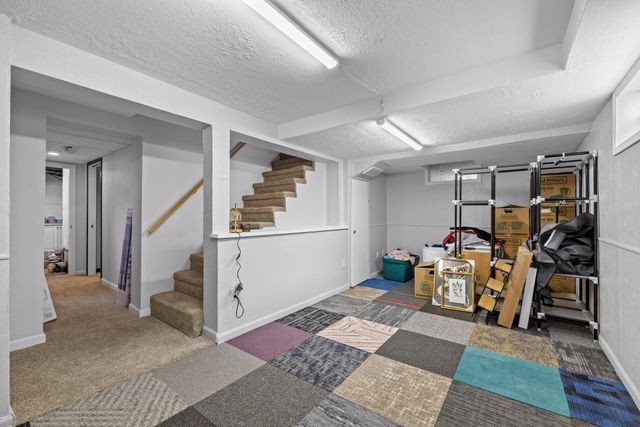 820 NE 9th Ave, Minot, ND 58703