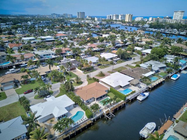2542 SE 10th Street, Pompano Beach, FL 33062