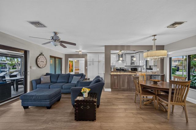 2542 SE 10th Street, Pompano Beach, FL 33062