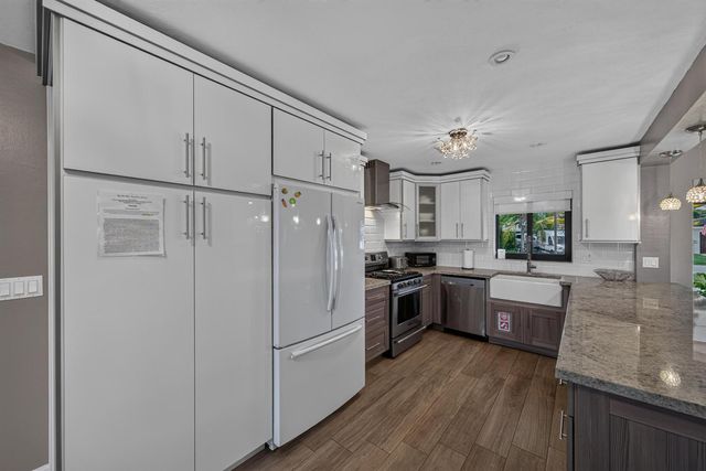 2542 SE 10th Street, Pompano Beach, FL 33062