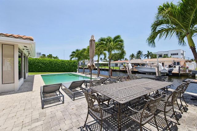 2542 SE 10th Street, Pompano Beach, FL 33062