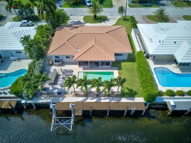2542 SE 10th Street, Pompano Beach, FL 33062