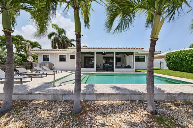 2542 SE 10th Street, Pompano Beach, FL 33062