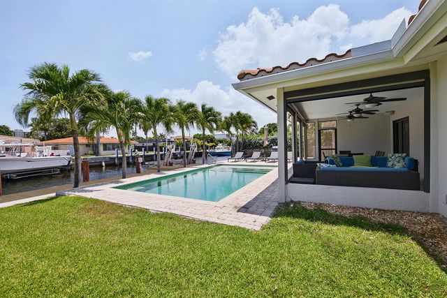 2542 SE 10th Street, Pompano Beach, FL 33062