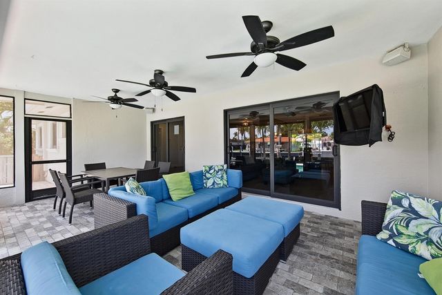 2542 SE 10th Street, Pompano Beach, FL 33062