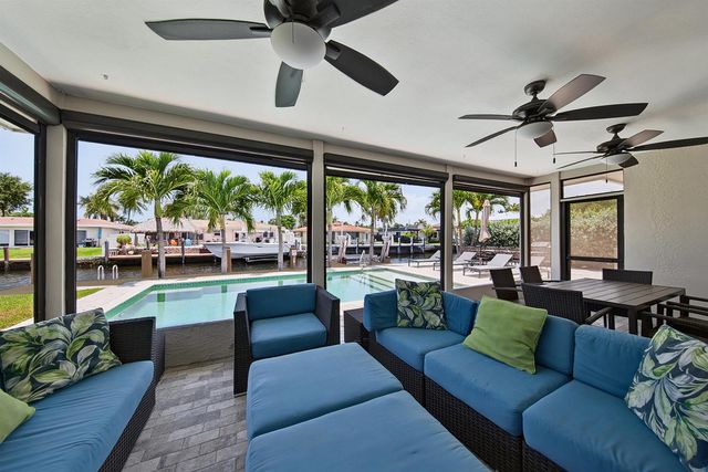 2542 SE 10th Street, Pompano Beach, FL 33062