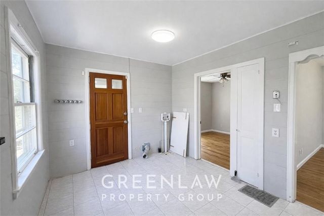 1944 Lyle Avenue, College Park, GA 30337