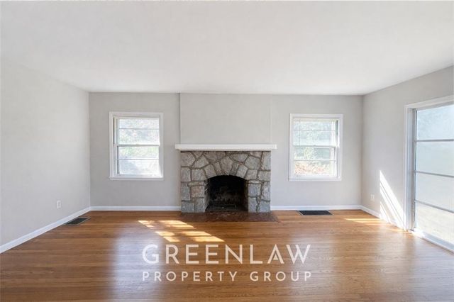 1944 Lyle Avenue, College Park, GA 30337