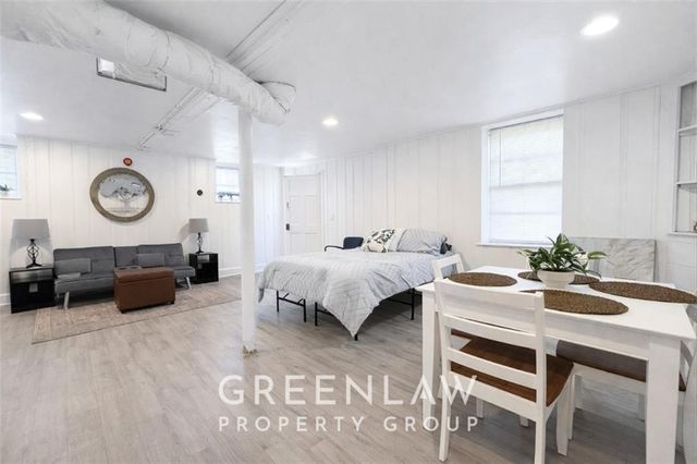 1944 Lyle Avenue, College Park, GA 30337