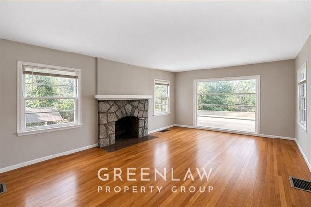 1944 Lyle Avenue, College Park, GA 30337