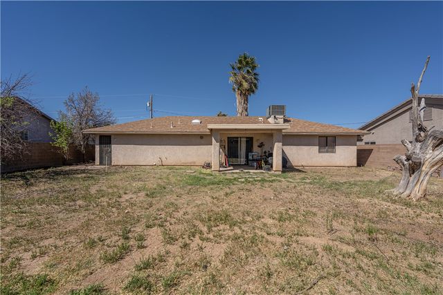 3284 N Yavapai Street, Kingman, AZ 86401
