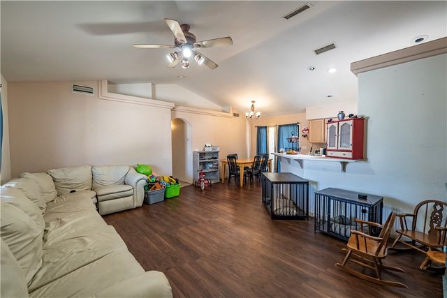 3284 N Yavapai Street, Kingman, AZ 86401