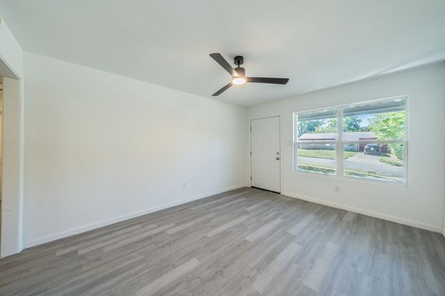 2008 Mount Pleasant Drive, Mesquite, TX 75149
