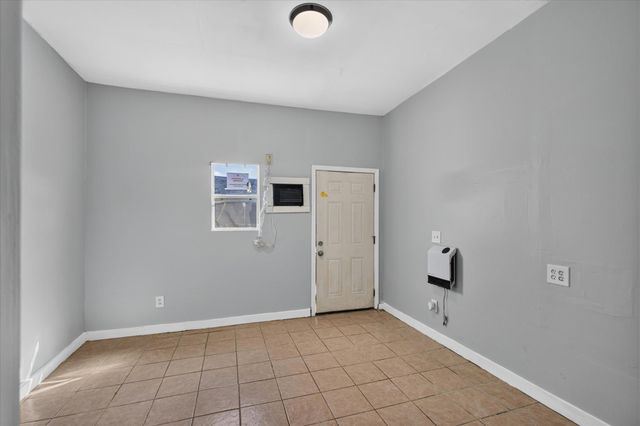 3401 Ennis Street H or K, Houston, TX 77004