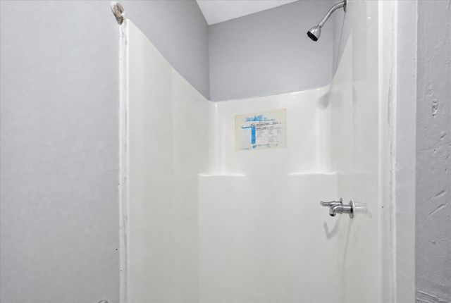 3401 Ennis Street H or K, Houston, TX 77004