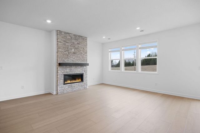 20153 Ginseng Way, Lakeville, MN 55044