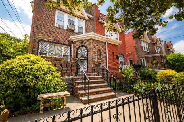 3524 Aveune M, Brooklyn, NY 11234