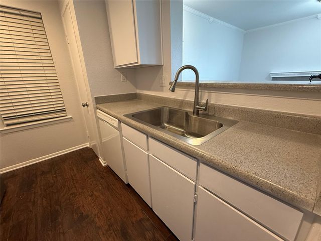 4500 E Oltorf ST A105, Austin, TX 78741