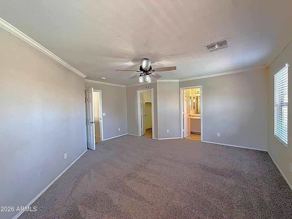 Image 11 of property listing at 13349 W CANYON CREEK Drive, Surprise, AZ 85374