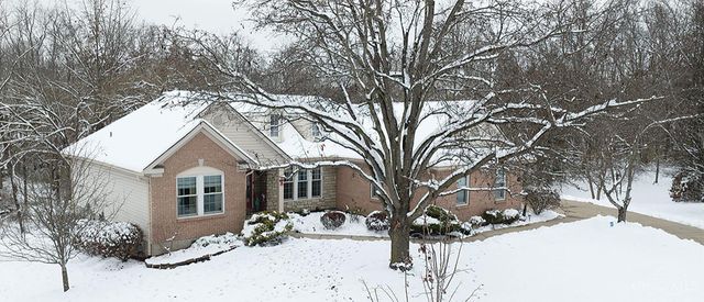 690 Kensington Court, Hamilton Twp, OH 45039