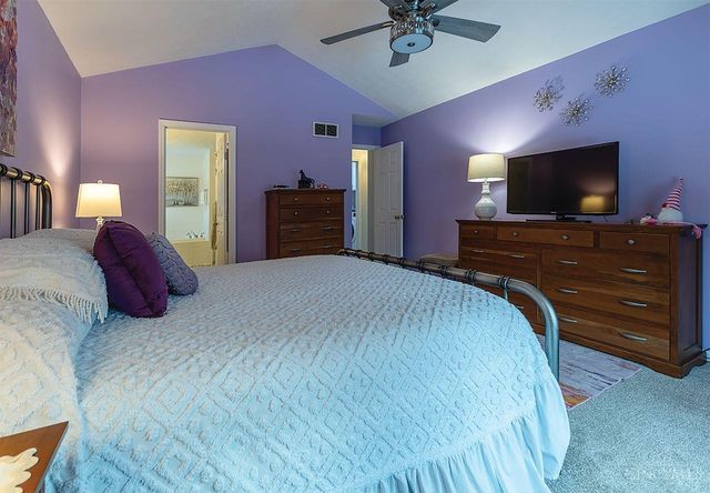 690 Kensington Court, Hamilton Twp, OH 45039