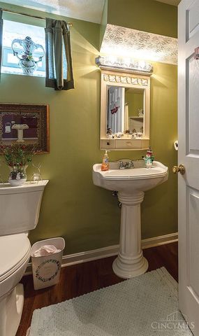 690 Kensington Court, Hamilton Twp, OH 45039