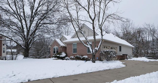 690 Kensington Court, Hamilton Twp, OH 45039