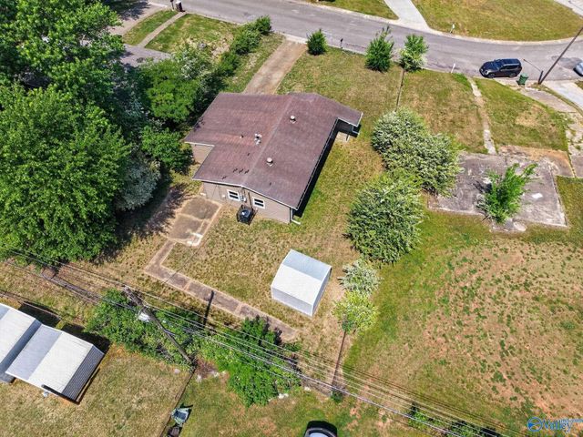 3824 Crane Drive NE, Huntsville, AL 35811