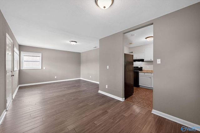 3824 Crane Drive NE, Huntsville, AL 35811