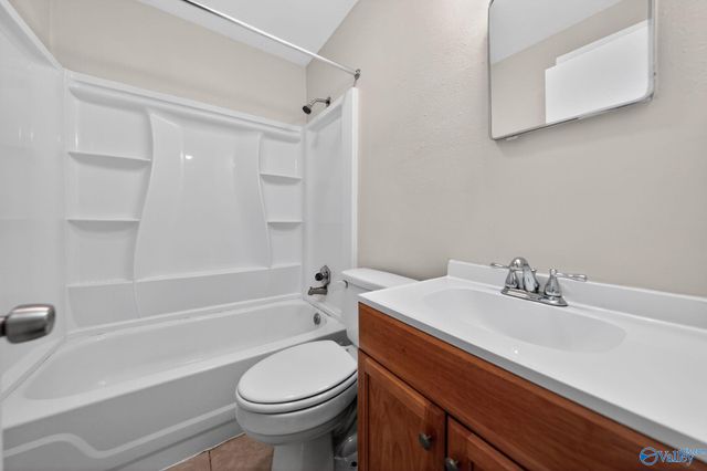 3824 Crane Drive NE, Huntsville, AL 35811