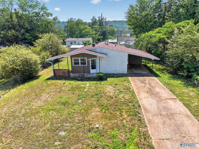3824 Crane Drive NE, Huntsville, AL 35811