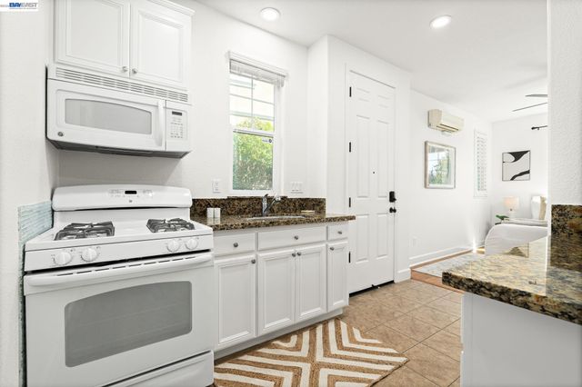 5131 Montiano Ln, Dublin, CA 94568