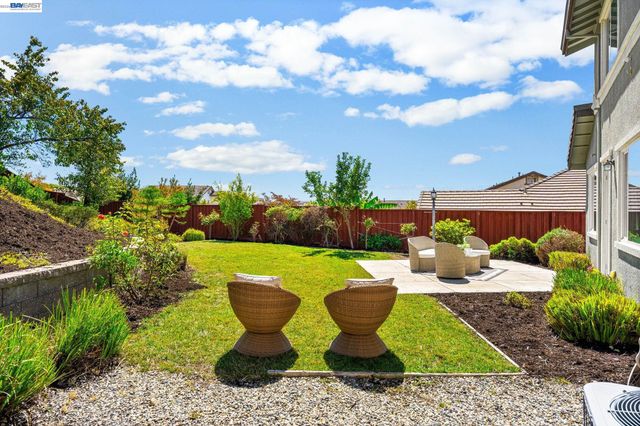 5131 Montiano Ln, Dublin, CA 94568