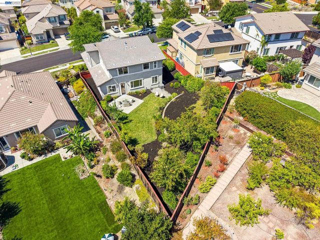 5131 Montiano Ln, Dublin, CA 94568