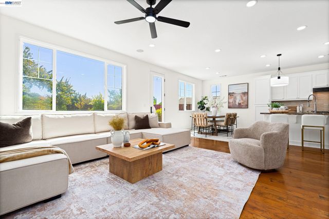 5131 Montiano Ln, Dublin, CA 94568