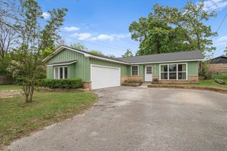 3021 Williamsburg Dr., Tyler, TX 75701