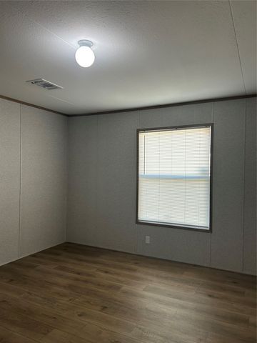 7699 Peden Road, Azle, TX 76020