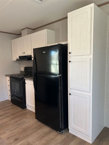 7699 Peden Road, Azle, TX 76020