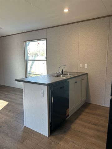 7699 Peden Road, Azle, TX 76020