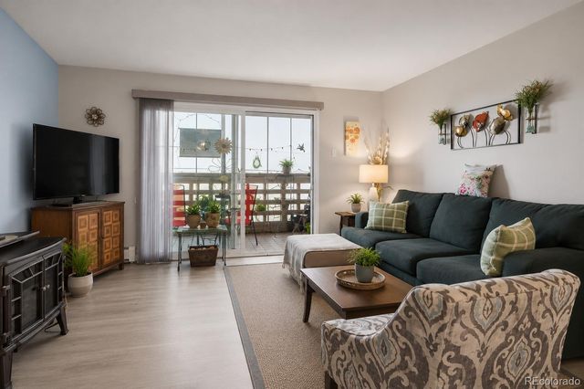 9335 E Center Avenue 2B, Denver, CO 80247