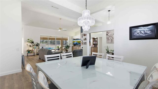 1810 W Pine Ridge Boulevard, Beverly Hills, FL 34465