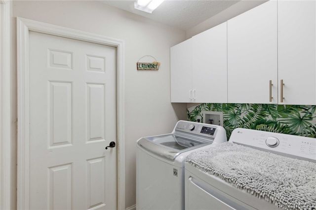 1810 W Pine Ridge Boulevard, Beverly Hills, FL 34465