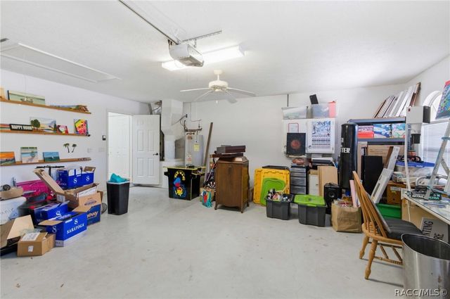 1810 W Pine Ridge Boulevard, Beverly Hills, FL 34465